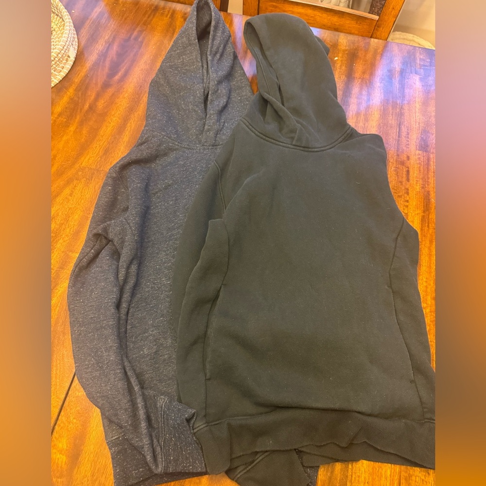 2- VRST hoodies men’s small gray and black sweatshirts pockets